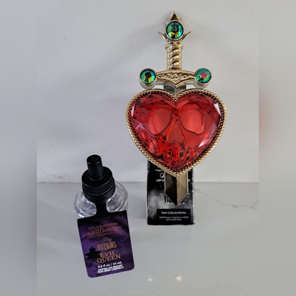 BBW Disney Evil Queen Wallflower Plug - New